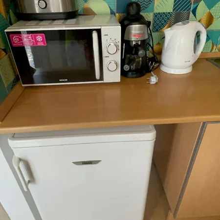 Joy מלון דירות