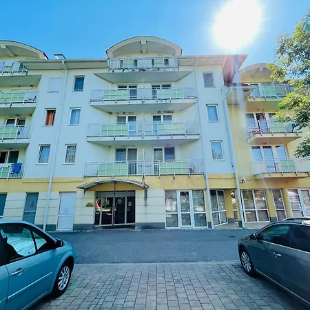 Aparthotel Joy *