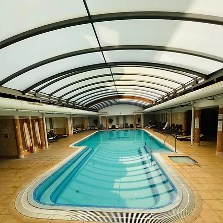 Joy Apartahotel